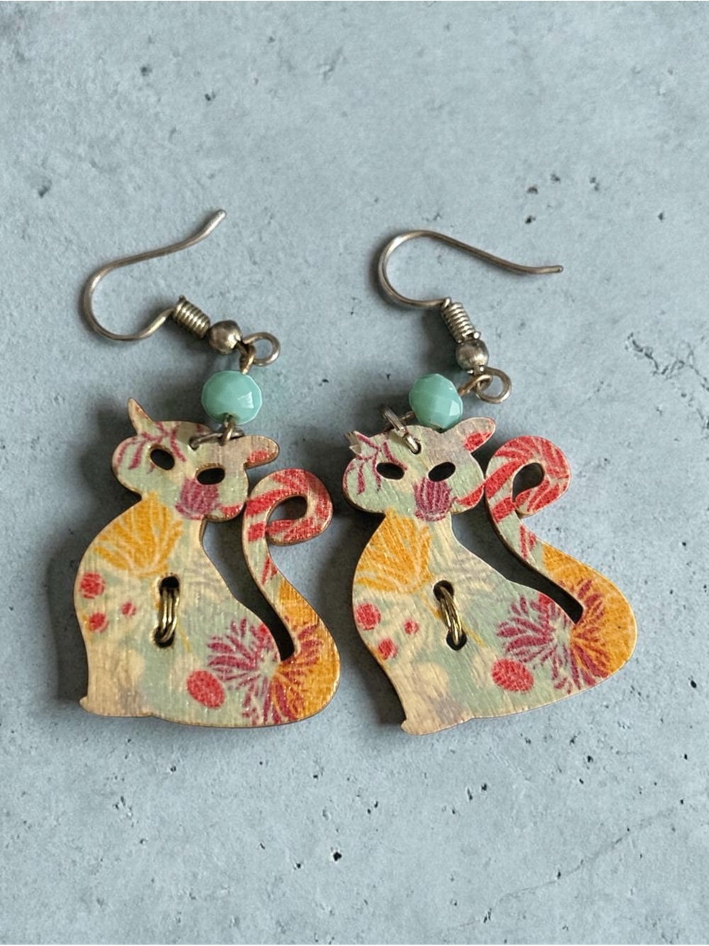 Wooden cat earrings